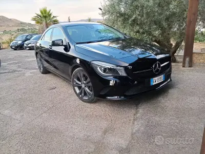 Usata Mercedes CLA200 Premium 136 CV (100 kW) 2014 Nero Coupé