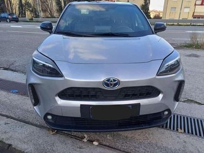 Usata Toyota Yaris Cross Trend 92 CV (67 kW) 2022 Grigio SUV