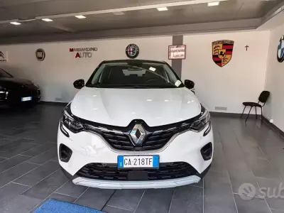Usado Renault Captur Intens 116 CV (85 kW) 2020 Blanco SUV