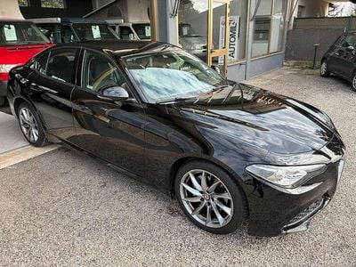 Usata Alfa Romeo Giulia Super 150 CV (110 kW) 2018 Nero Berlina