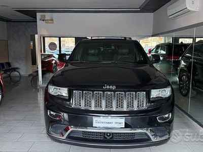 Usata Jeep Grand Cherokee Summit 250 CV (183 kW) 2014 Nero SUV