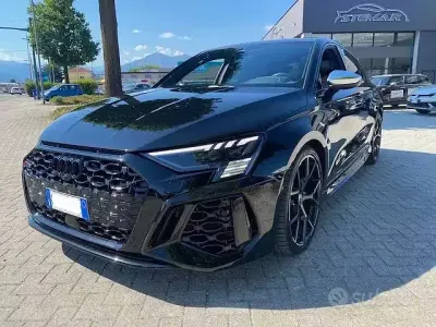 Usata Audi RS3 Ambiente 400 CV (294 kW) 2023 Nero Berlina