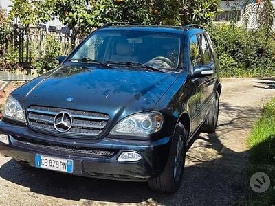 Usata Mercedes ML270 163 CV (119 kW) 2003 Verde SUV