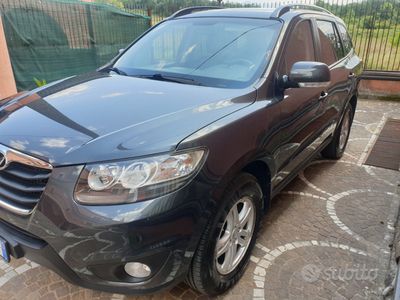 Usata Hyundai Santa Fe Comfort 150 CV (110 kW) 2011 Grigio SUV