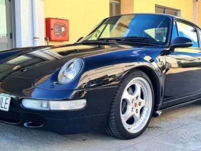 Porsche 911 Carrera
