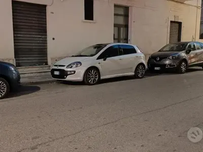 Usata Fiat Punto Evo Sport 120 CV (88 kW) 2010 Bianco Utilitaria
