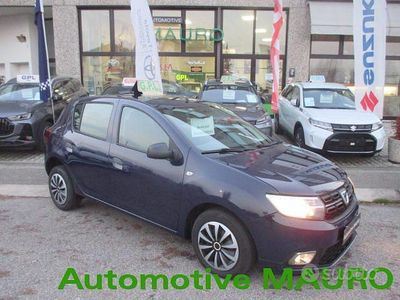 Usata Dacia Sandero Ambiance 90 CV (66 kW) 2017 Blu Berlina