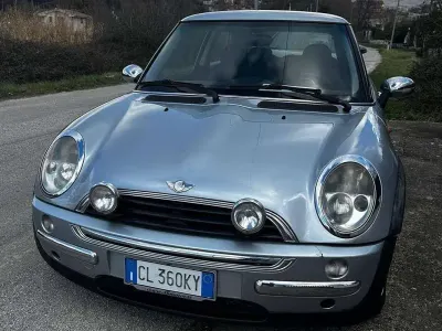 Usata Mini One D 75 CV (55 kW) 2004 Grigio Utilitaria