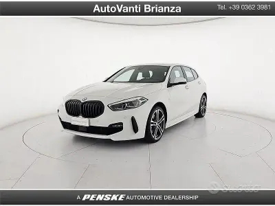 Usado BMW 116 M Sport 116 HP (85 kW) 2023 Branco Citadino