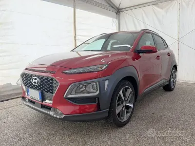 Usata Hyundai Kona Xpossible 120 CV (88 kW) 2018 Rosso SUV