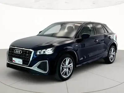 Usata Audi Q2 S-Line 150 CV (110 kW) 2025 Blu navarra metallizzato SUV