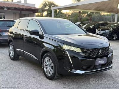 Usata Peugeot 3008 Active 131 CV (96 kW) 2022 Nero SUV