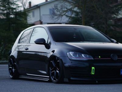 VW Golf VII