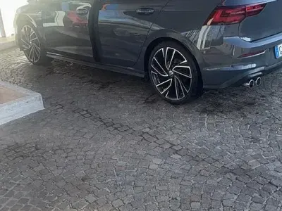 Usata VW Golf VIII GTD 200 CV (147 kW) 2021 Grigio Berlina