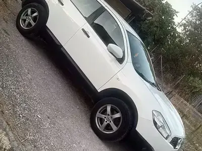 Usata Nissan Qashqai 2012 Bianco SUV