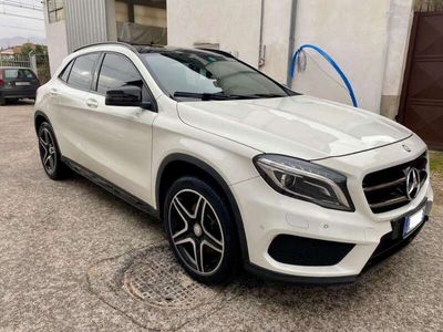 Mercedes GLA220