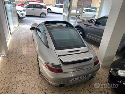 Usata Porsche 911 Carrera Cabriolet 320 CV (235 kW) 2002 Grigio Cabrio