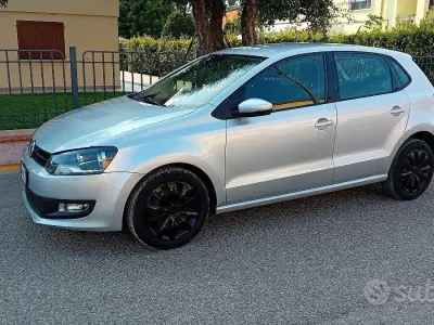 Usata VW Polo 86 CV (63 kW) 2010 Argento Utilitaria