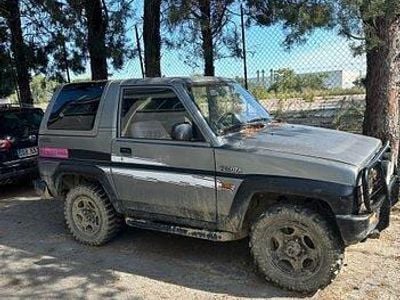 Marrone Usata 2000 Daihatsu Feroza SUV | 1400 €