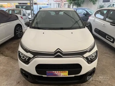 Usata Citroën C3 Shine 102 CV (75 kW) 2022 Bianco Utilitaria