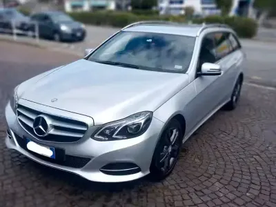 Usata Mercedes E220