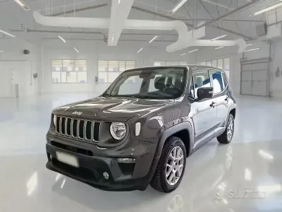 Usata Jeep Renegade Limited 119 CV (87 kW) 2023 Grigio SUV