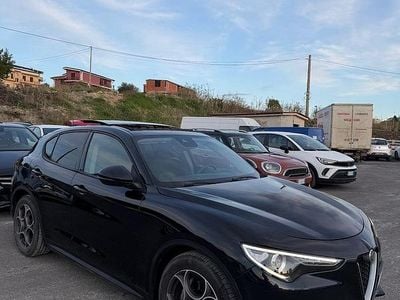 Usata Alfa Romeo Stelvio 160 CV (117 kW) 2019 Nero SUV