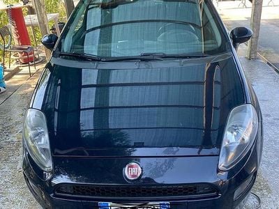 Usata Fiat Punto 77 CV (56 kW) 2018 Utilitaria