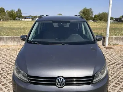 Usata VW Touran Comfortline 105 CV (77 kW) 2011 Grigio Monovolume