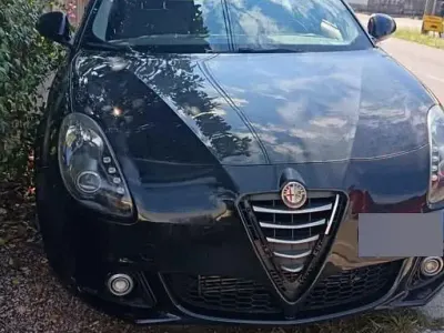 Usata Alfa Romeo Giulietta 105 CV (77 kW) 2014 Nero Utilitaria