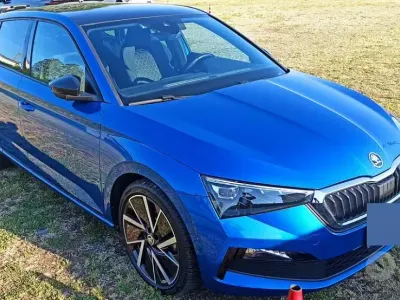 Begagnad Skoda Scala 116 HK (85 kW) 2020 Blå Halvkombi