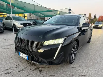 Usata Peugeot 308 Allure 131 CV (96 kW) 2022 Nero Station wagon