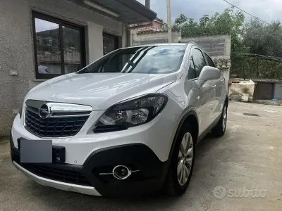Usata Opel Mokka Cosmo 136 CV (100 kW) 2015 Bianco SUV