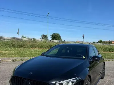 Usado Mercedes A220 Premium 190 CV (139 kW) 2019 Berlina