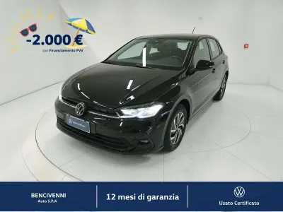 Usata VW Polo Life 95 CV (69 kW) 2023 Nero Utilitaria
