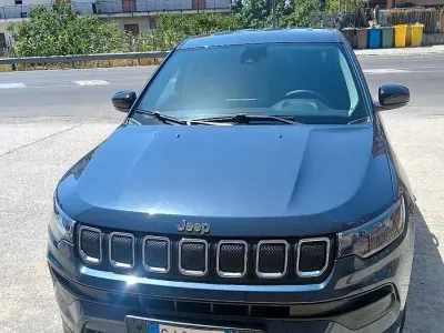 Usata Jeep Compass 130 CV (95 kW) 2022 Bluazzurro SUV