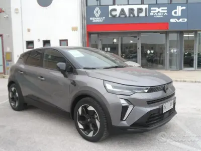 Usata Renault Captur Techno 91 CV (66 kW) 2025 Grigio SUV