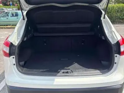 Usata Nissan Qashqai 360º 110 CV (80 kW) 2015 SUV