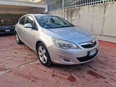 usata Opel Astra 1.7 CDTI 110CV 5 porte Elective usato