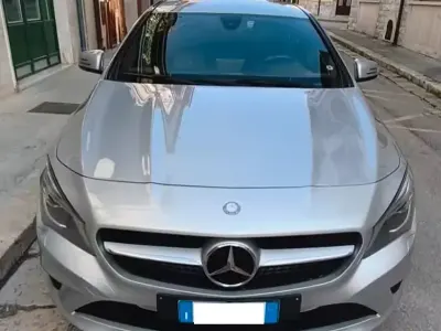 Usata Mercedes CLA200 Premium 136 CV (100 kW) 2015 Grigio Station wagon