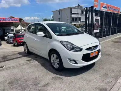 Usata Hyundai ix20 90 CV (66 kW) 2013 Bianco Utilitaria