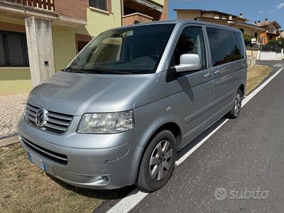 Grigio Usata 2004 VW Multivan Furgone | 16.500 € (Cara)