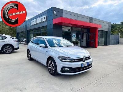 Usata VW Polo R-line 95 CV (69 kW) 2019 Bianco Utilitaria
