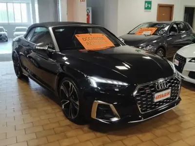 Usata Audi S5 Sport 352 CV (258 kW) 2022 Nero mito / metallizzato Coupé