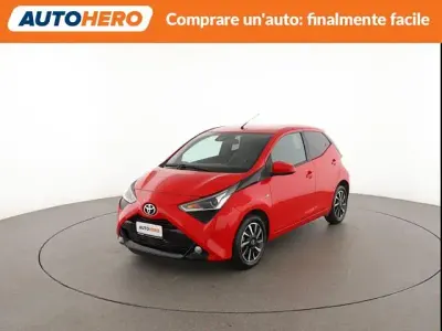 Usata Toyota Aygo X-cite 72 CV (52 kW) 2021 Rosso Utilitaria