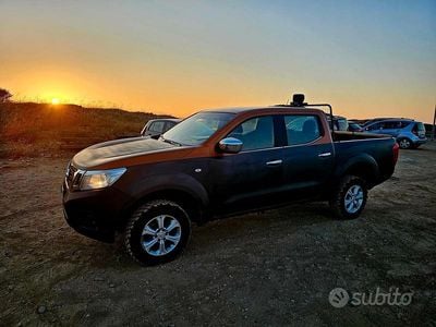 Begagnad Nissan Navara 190 HK (139 kW) 2015 Svart Pickup
