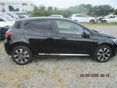 Usata Renault Clio V Evolution 100 CV (73 kW) 2023 Nero Berlina