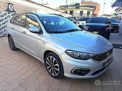 Occasion Fiat Tipo Lounge 120 ch (88 kW) 2018 Gris Break
