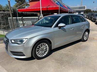 Usata Audi A3 Ambiente 150 CV (110 kW) 2014 Argento Berlina