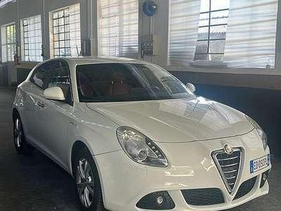 Usata Alfa Romeo Giulietta Progression 105 CV (77 kW) 2010 Bianco Utilitaria